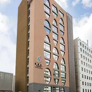 Sarasa Shinsaibashi 4*, Osaka Japan